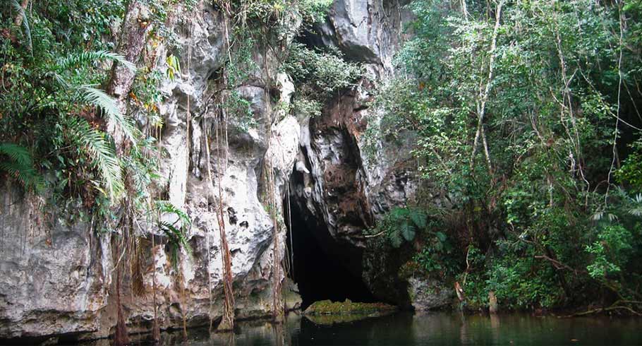 barton-creek-caves02