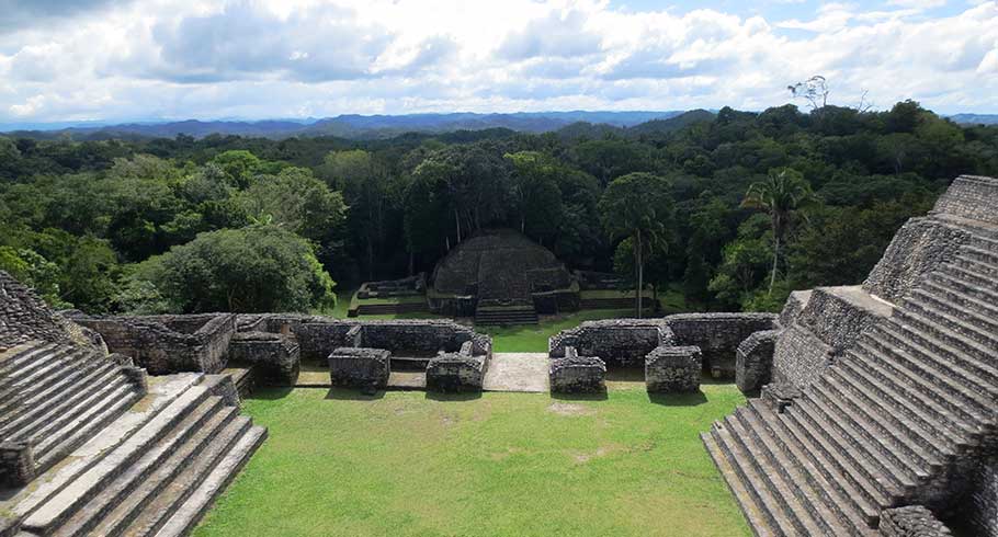 caracol-maya-ruin02